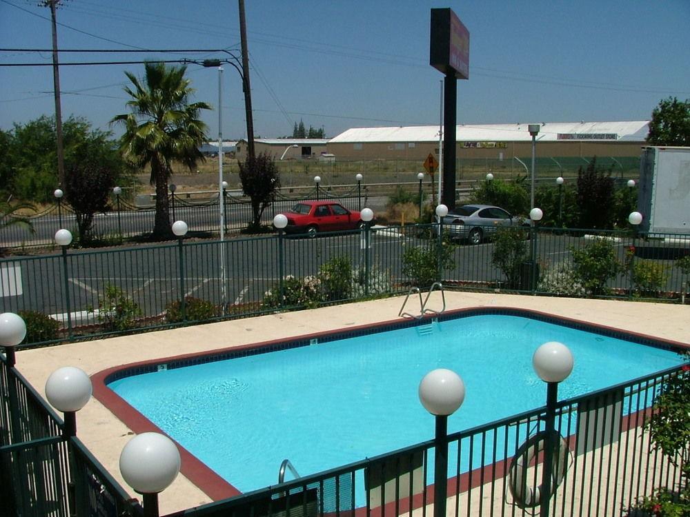 American Budget Inn And Suites-Modesto Eksteriør bilde